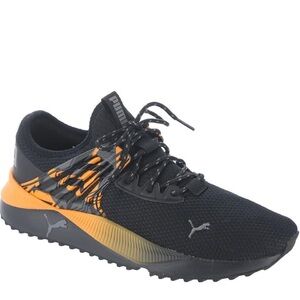 Puma Dynamic Black and Orange Trainers
